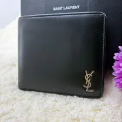 BYL様✨サンローラン 二つ折り財布 レザー カサンドラ 金具 ロゴ 黒小銭入れのサムネイル