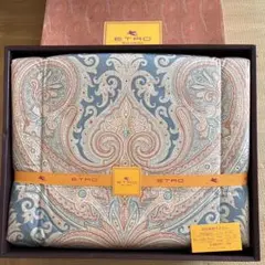 【新品未使用】ETRO 羽毛ひざ掛け 2025年最新】羽毛 エトロ ひざ掛けの人気アイテム - メルカリ