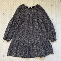 【6990】GAP 花柄長袖ワンピース　130cm 小花柄