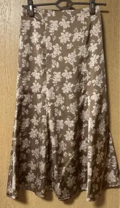 vis 花柄スカートのサムネイル