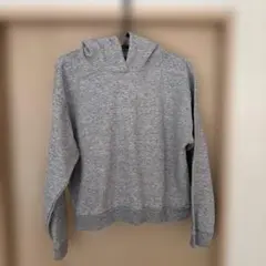 GU SPORTS グレー パーカー Mサイズ　レディース