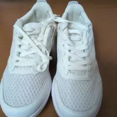 IGNIO　ホワイトメッシュスニーカー25.0cm