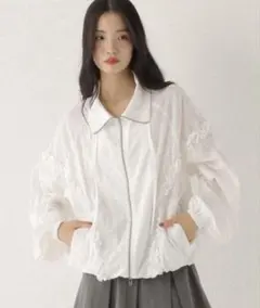 【値下げ中】Heather アソートフリルナイロンブルゾン オフホワイトのサムネイル