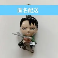 【最終値下げ】進撃の巨人 フィギュアつき限定版のリヴァイ 立体機動 キーホルダー