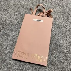 「まとめ売り」23枚 MIU MIU ショッパー 紙袋　コットン紐　ピンク 白 2025年最新】MIU MIU ショップ袋・ショッパーの人気アイテム