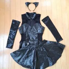 【美品】黒いコスプレ衣装 猫耳付き
