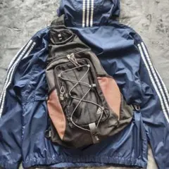 【00s アーカイブ】アディダス テック スリングバッグ Y2K ギミック