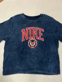 nikeレディース Tシャツ