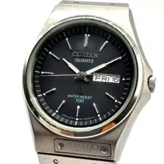 CITIZEN シチズン クォーツ メンズ腕時計 デザインプレートロゴ 稼働品