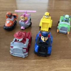 パウパトロールフィギュア　6匹セット
