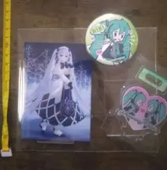 初音ミク 雪ミク アクリルスタンド 缶バッジ セット
