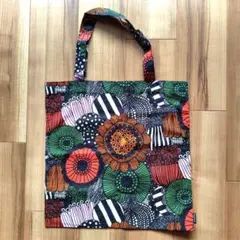 marimekko　マリメッコ　トートバッグ　ピエニシイルトラプータルハ