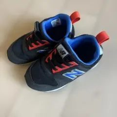 New Balance スニーカー 15cm ブラック/ブルー/レッド