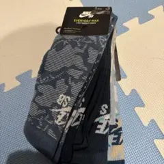 デッドストック NIKE SB ロング ハイソックス 3足セットのサムネイル