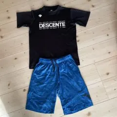 ジュニアデサント ミズノドライTシャツハーフパンツセット 黒/青140.150㎝