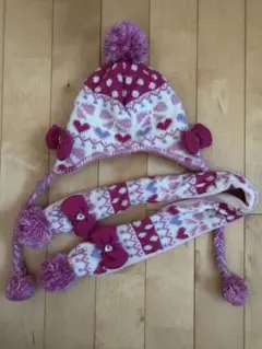 ハート柄ニット帽とマフラーセット