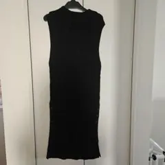 未使用　ブラックノースリーブニットワンピース
