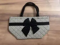 Item thumbnail for item 7de54a92-ad18-40fe-b275-b33463541300