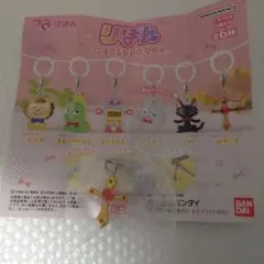 ガチャ　りぼんめじるしアクセサリー　神風怪盗ジャンヌ　ロザリオ