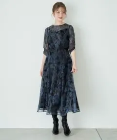 お買い得noela♡新品タグ付き♡花柄シースルーオーガンジーロングワンピース M