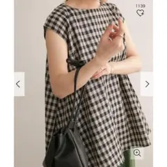 リネン混ギンガムチェックノースリーブブラウス