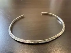 Sterling Tahe 細身のシルバーバングルのサムネイル