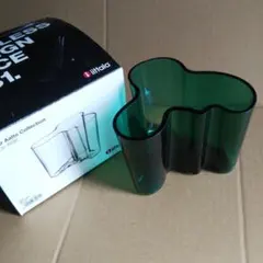 Item thumbnail for item 9182bc5f-85d2-4b1a-b6fa-bf3705f58cef