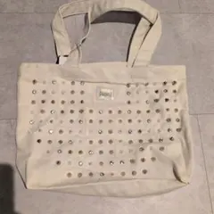 DaTuRaトートバッグ スタッズ ビジュー ホワイトのサムネイル