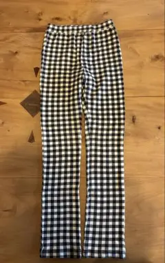 ブラックチェック柄パンツ 140サイズ