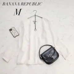 バナナリパブリック/ブラウスVネックMサイズ長袖シアーホワイトカットソー美品☘️のサムネイル