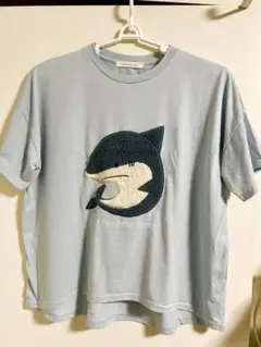 サメTシャツ