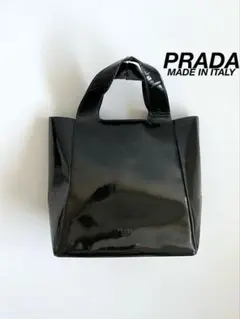 2003AW Prada enamel beige leather bag - メルカリ