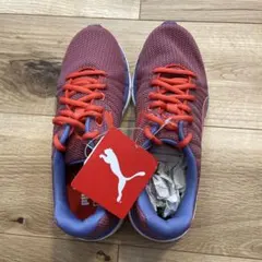 Puma ブレイバリー2ウィメンズ　スニーカー23.0センチ　新品タグ付き