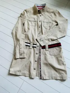 Item thumbnail for item 55218736-8084-46a9-9aa1-946c270e8cc8