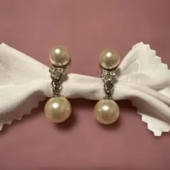 パールとクリスタルのイヤリング