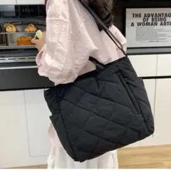 軽量 キルティング トートバッグ ショルダーバッグ 黒 ブラック　トート
