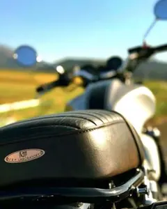 k&h SR400 ワンオフシート 当時物 - メルカリ