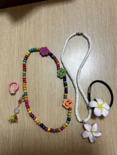 カラフルビーズネックレスとヘアゴムセット