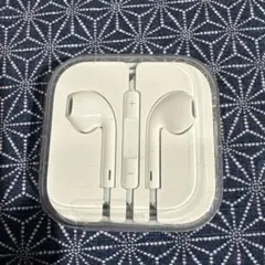 【未使用】Apple EarPods 3.5mmジャック ホワイト ケース付き