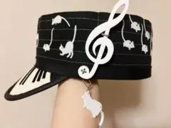 ぐるっとまわって猫ふんじゃった！キャスケット(ブラック)