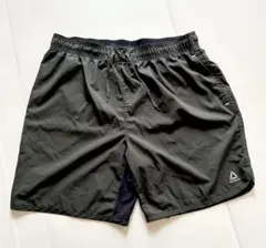 Reebok ブラック ショートパンツ XL