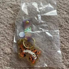 1番 쿠지 곰돌이 푸 アクリルチャーム ティガー