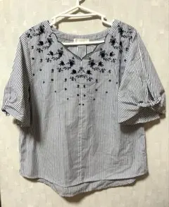any SiS ストライプ 刺繍 半袖 ブラウスのサムネイル