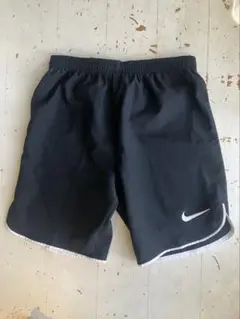 NIKE ナイキ　ハーフパンツ　M 140-150cm