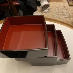 三段重箱 漆器風 正方形のサムネイル