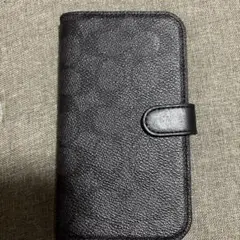 iPhone15 COACH ブラック手帳型ケース