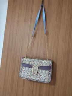 クラッチバッグ　トルコ産