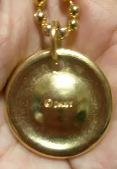 GOLD　DKNY　ネックレス