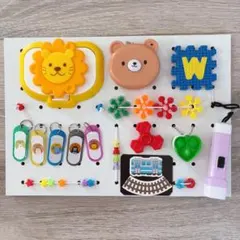 1-185 ハンドメイド　ビジーボード　おもちゃ　知育玩具　男の子向けのサムネイル