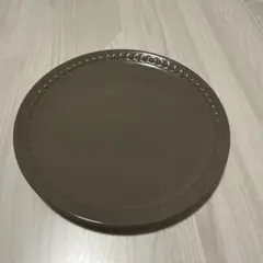 ブラウンカラーの小皿